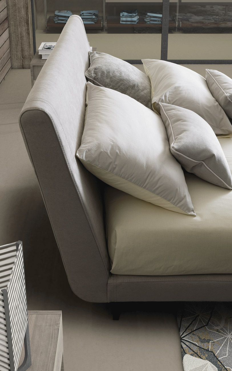 Metropolitan Letto matrimoniale LeComfort Pensarecasa particolare testata